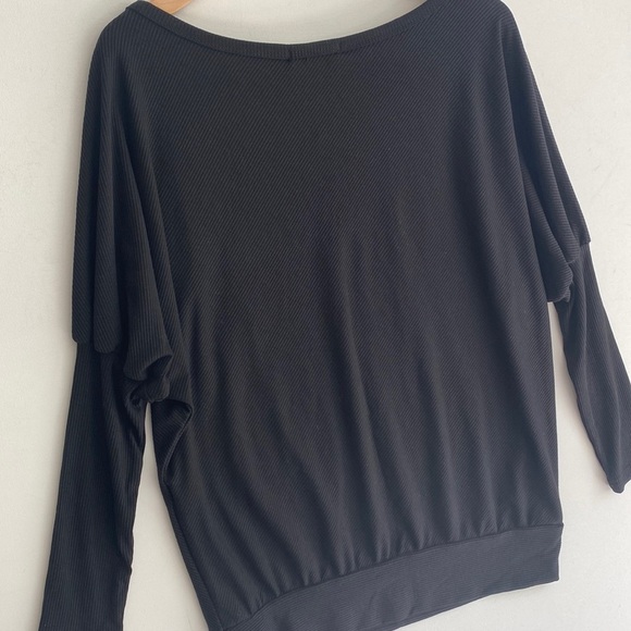 Exlura Black Long Sleeve Off Shoulder Top Batwing Casual Oversized Solid Tee, M - Picture 3 of 10